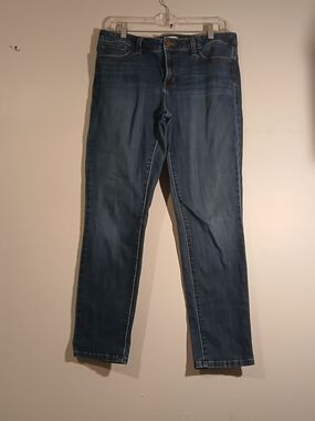 LC Lauren Conrad Ladies Dark Blue Boot Cut Jeans. Size 12